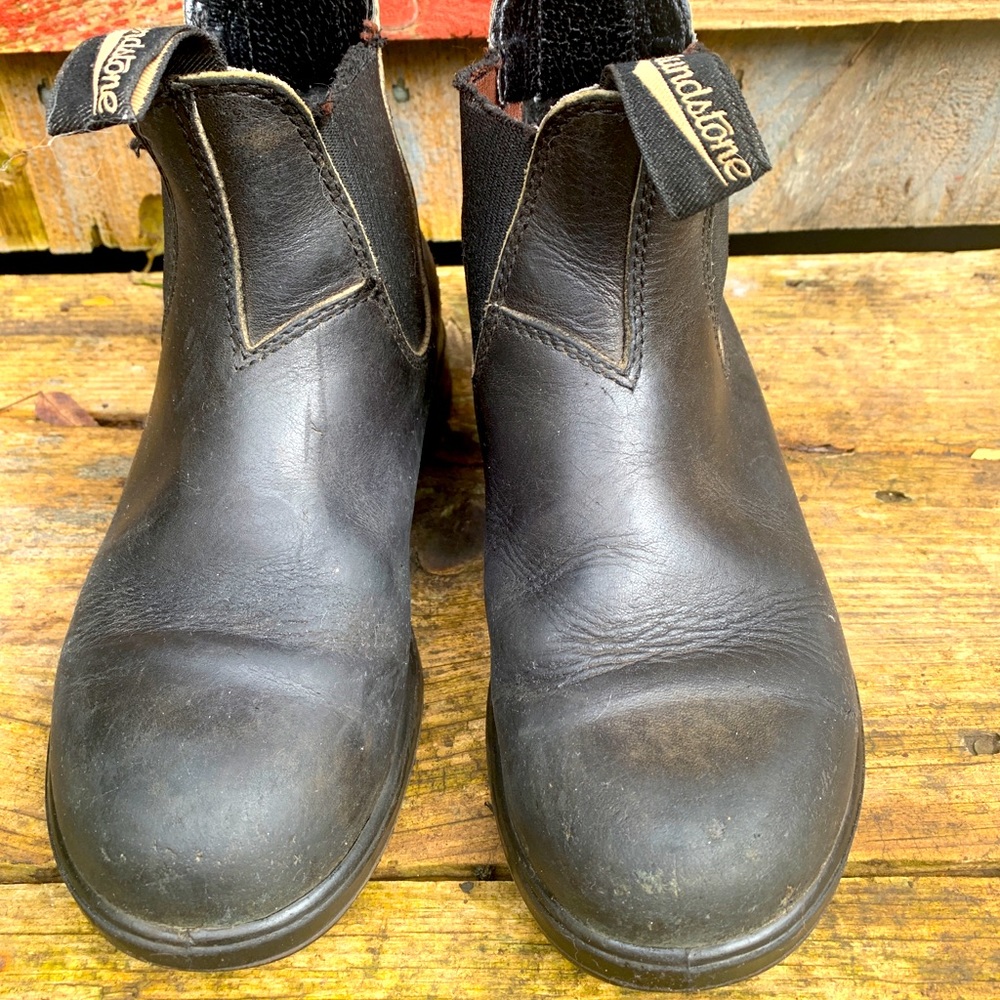 Blundstone Boots Size 3